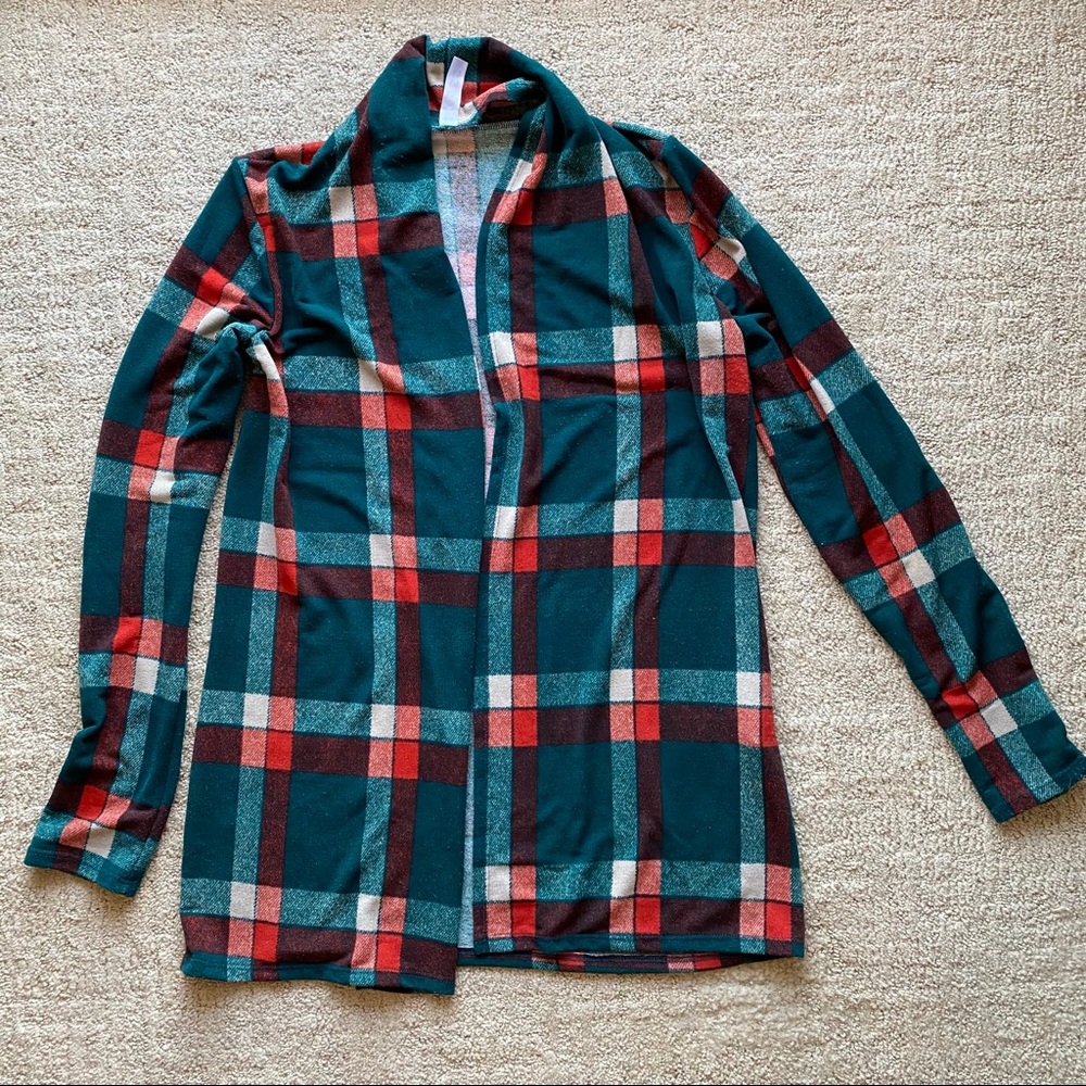 Lightweight Plaid Christmas Sweater | S